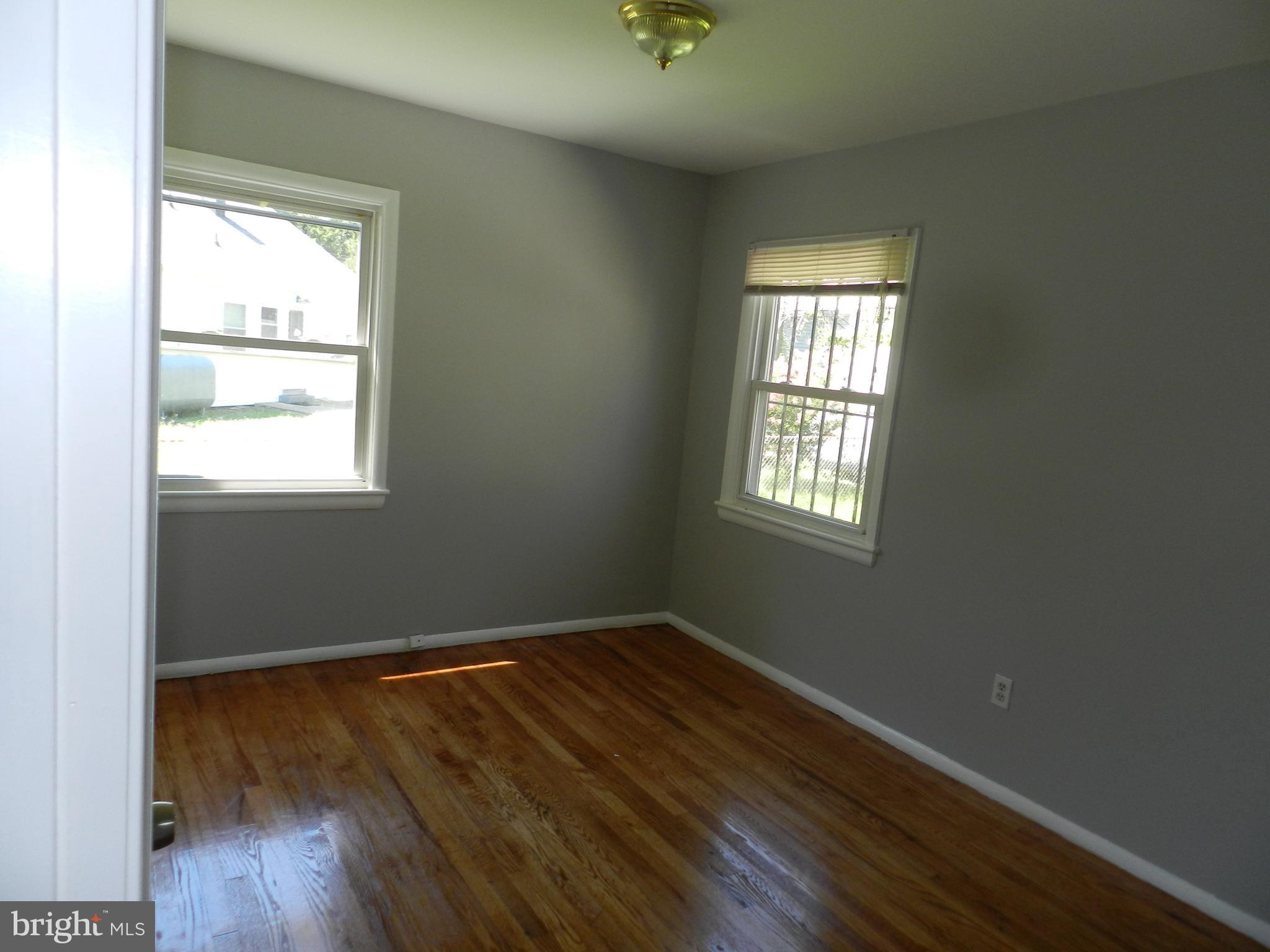 3902 92nd Avenue Springdale, MD 20706 - Photo 12 of 16 Bedroom (Master)