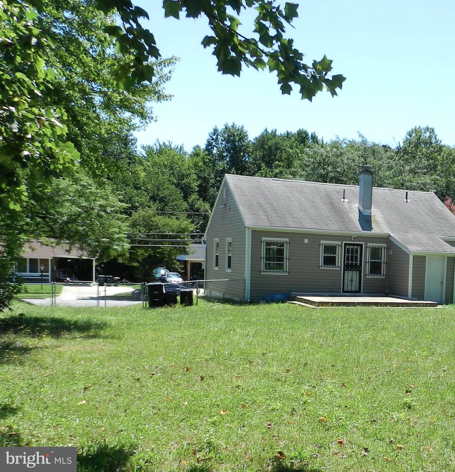 3902 92nd Avenue Springdale, MD 20706 - Photo 16 of 16 Exterior (Rear) large yard
