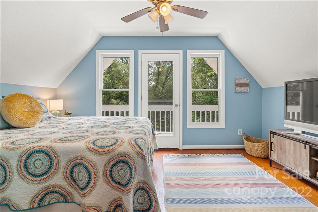 39 McKinney Road Weaverville, NC 28787 - Photo 12 of 29 Gallery Image 12