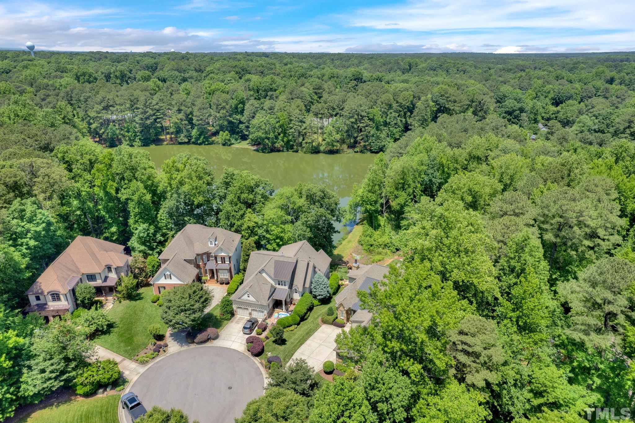 8632 Baybridge Wynd Raleigh, NC 27613 - Photo 4 of 57 Gallery Image 4