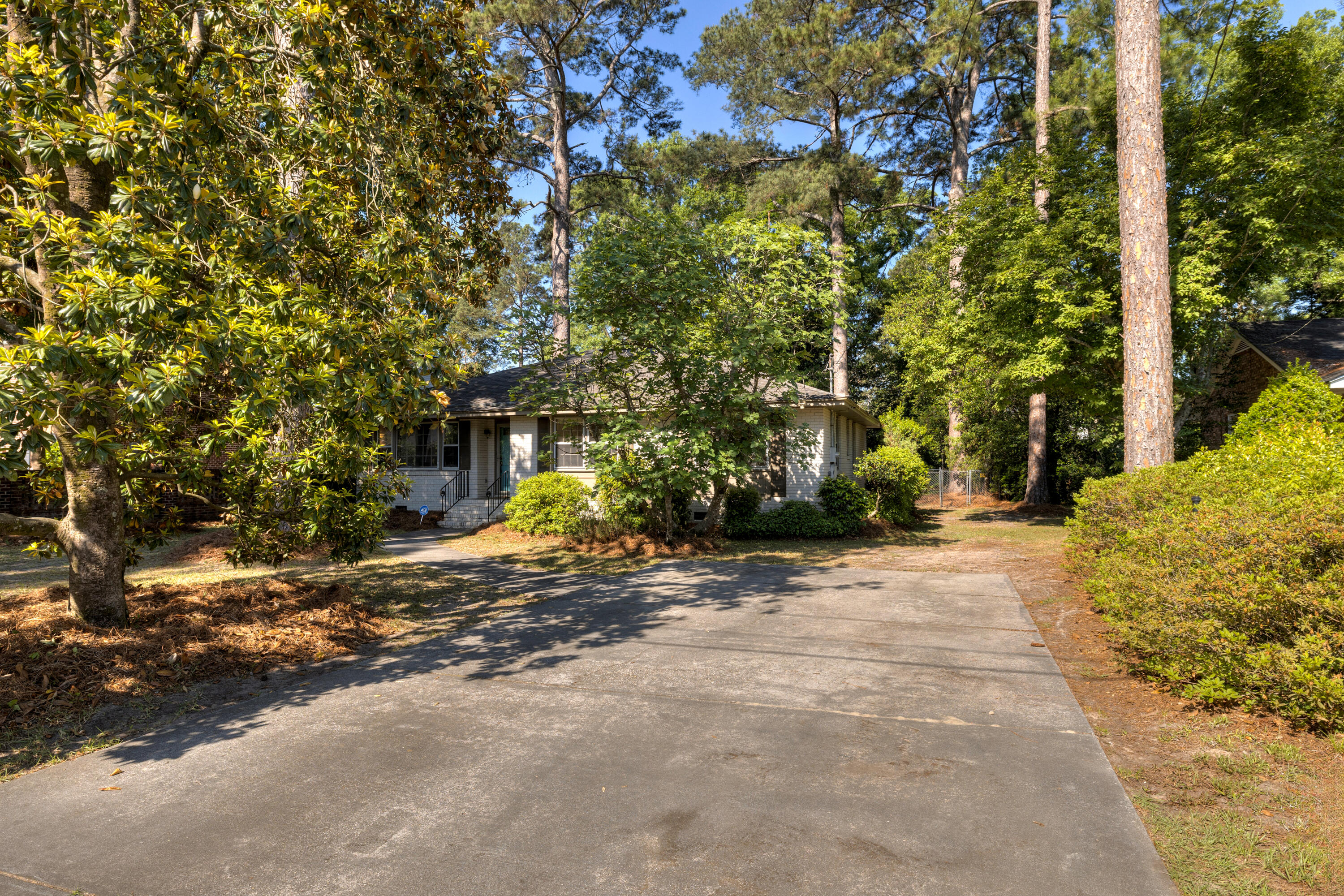 310 Stewart Street Sumter, SC 29150 - Photo 33 of 35