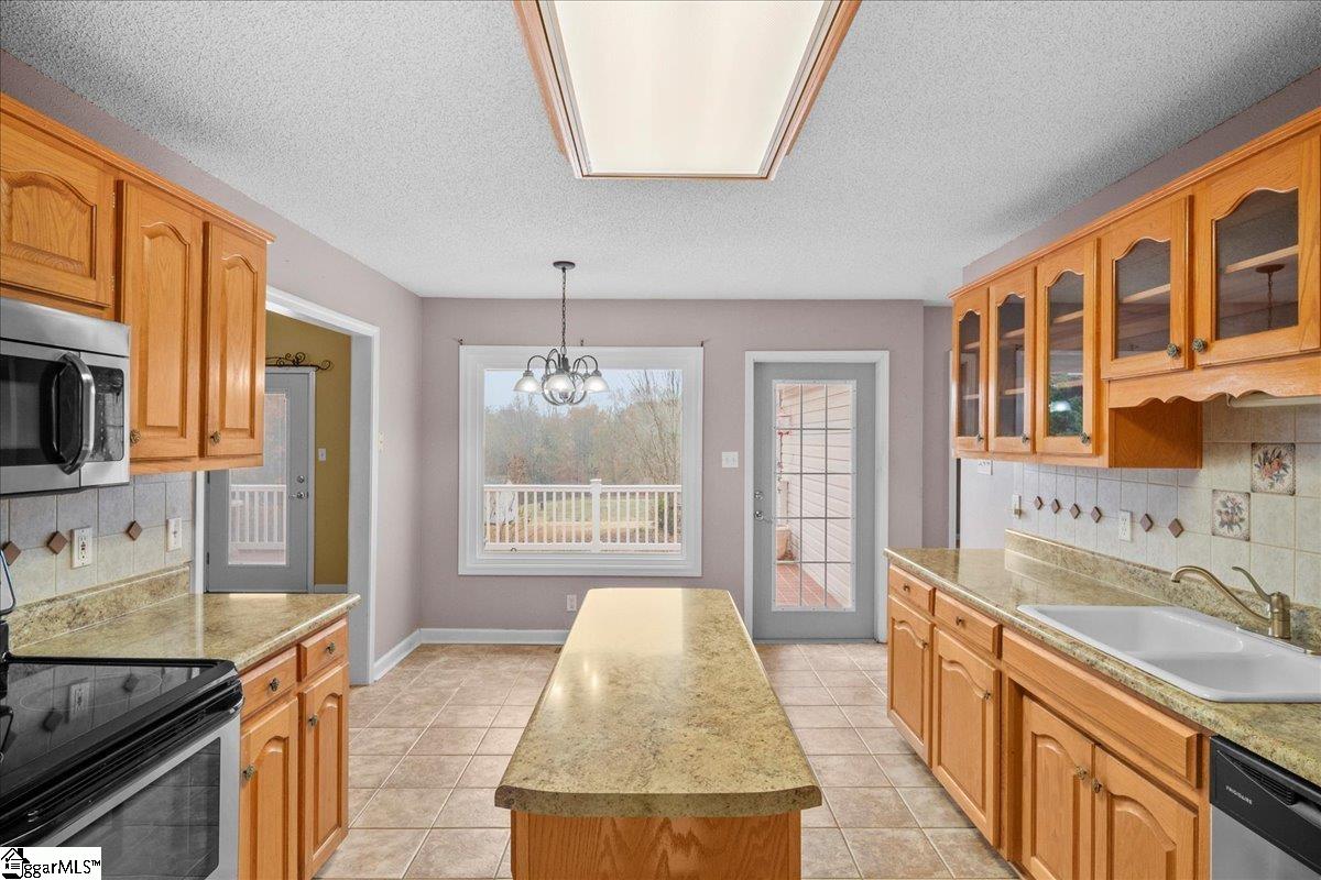 132 Powder Springs Drive Duncan, SC 29334 - Photo 11 of 35