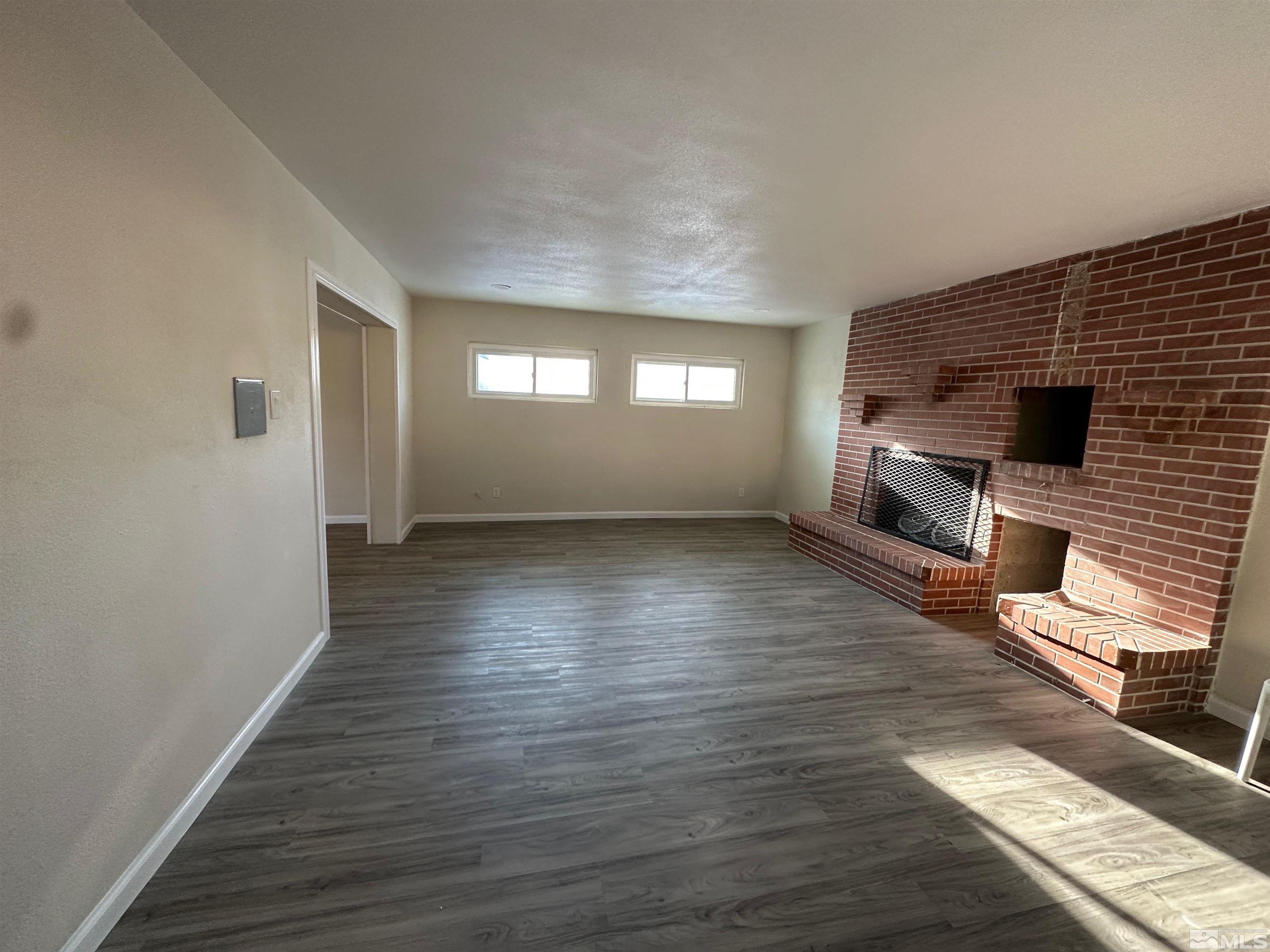 1941 Citron Street Reno, NV 89512 - Photo 4 of 10 Photo 4