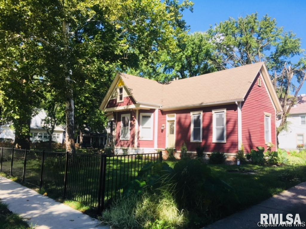 602 South Walnut Street Springfield, IL 62704 - Photo 2 of 5