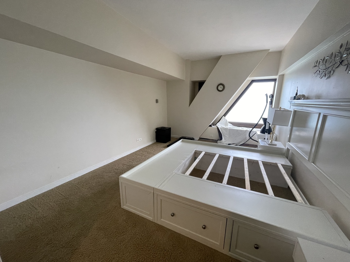 175 East Delaware Place, Unit 6206 Chicago, IL 60611 - Photo 18 of 28