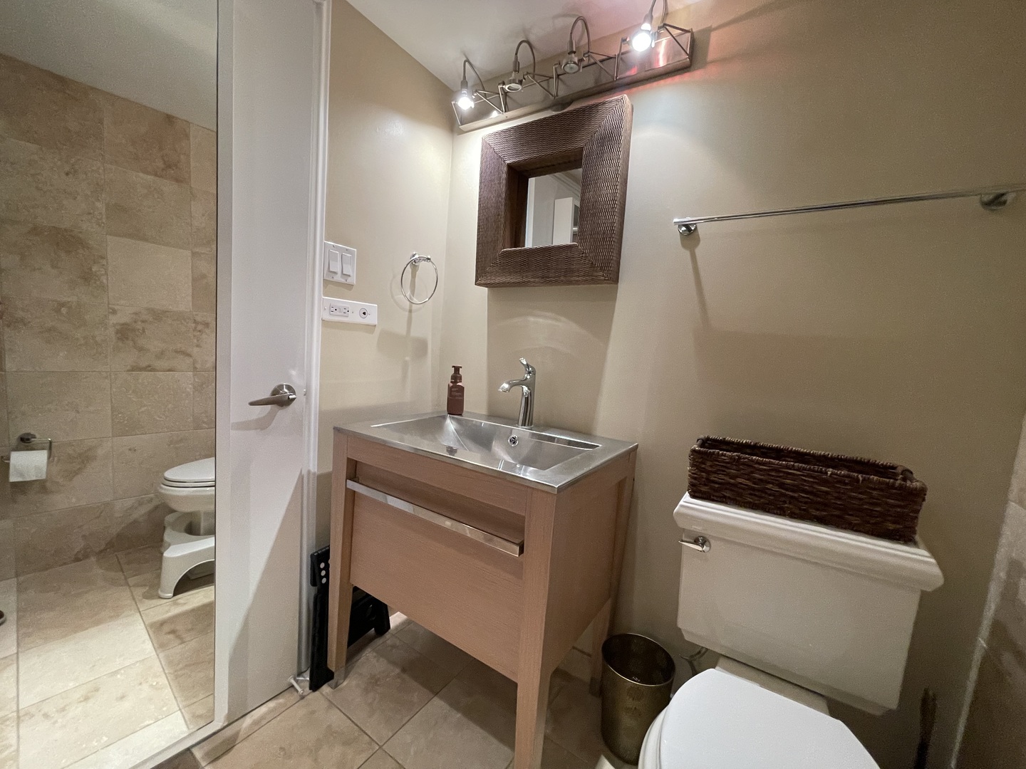 175 East Delaware Place, Unit 6206 Chicago, IL 60611 - Photo 24 of 28