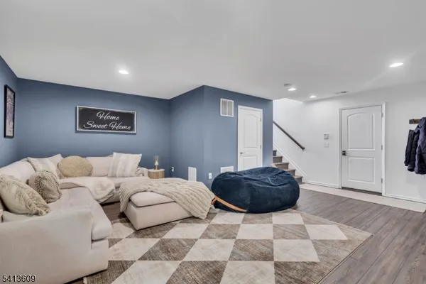 $650,000 | 18 Blazingstar Way, Hackettstown, NJ 07840