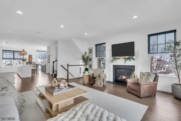 $650,000 | 18 Blazingstar Way, Hackettstown, NJ 07840