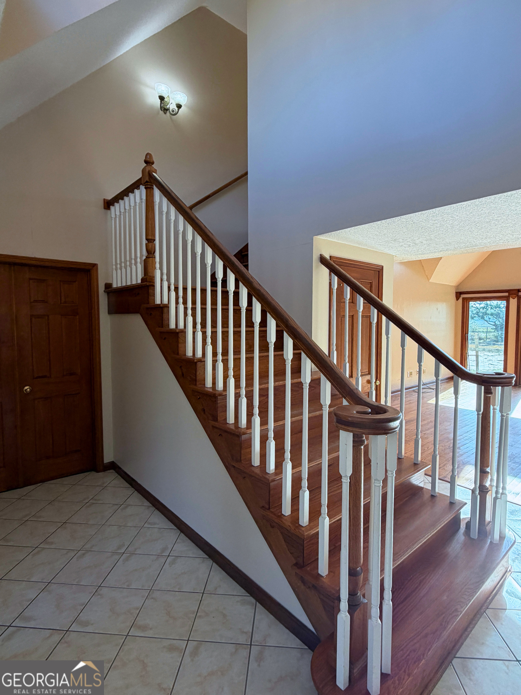 1818 Union Carbide Road Woodbine, GA 31569 - Photo 5 of 33 a view of entryway