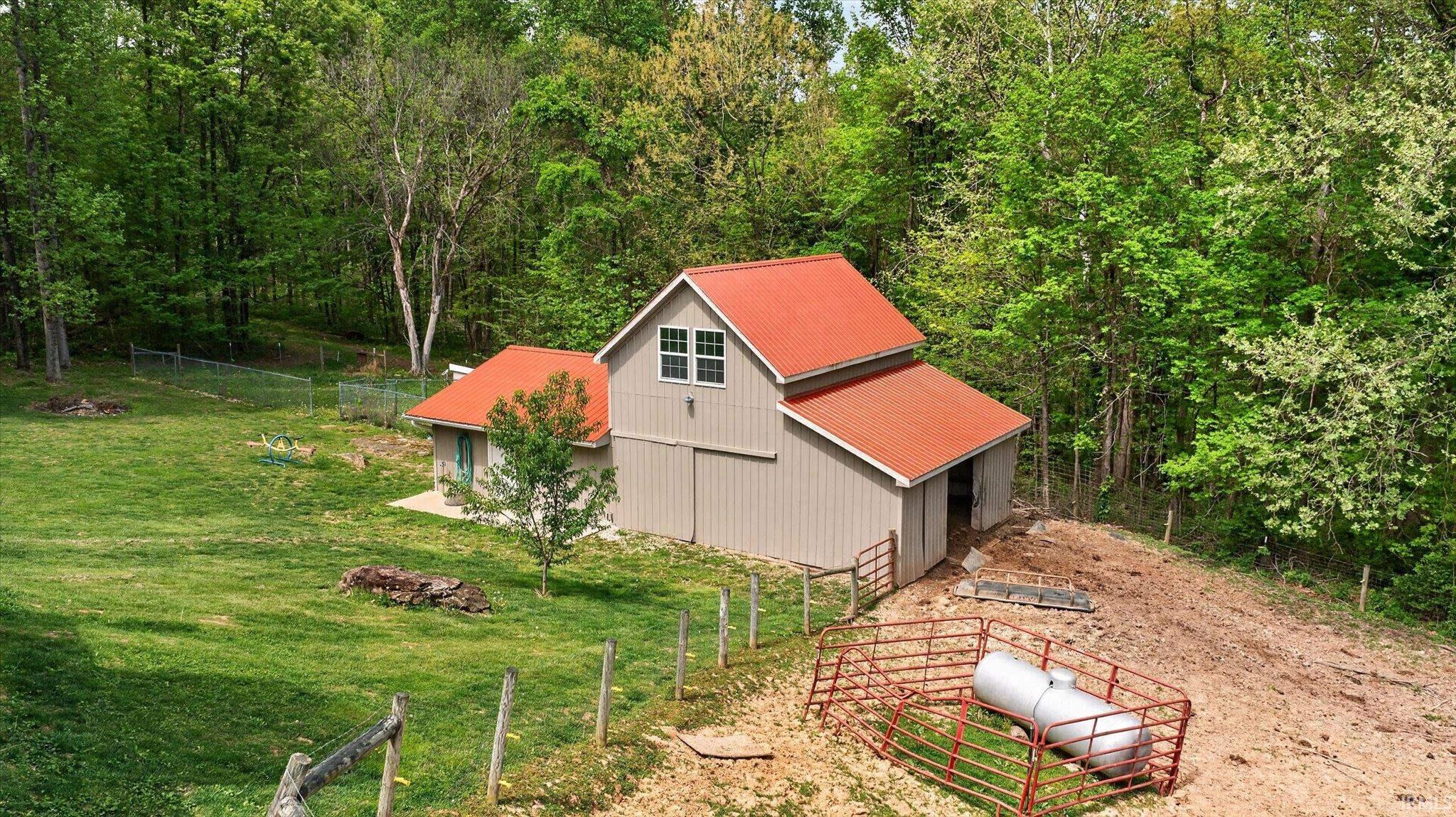 9483 West Fenceline Road Spencer, IN 47460 - Photo 5 of 44