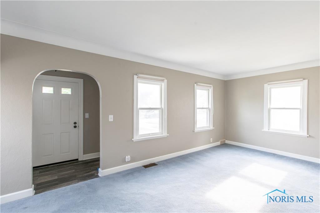 2536 Gracewood Road Toledo, OH 43613 - Photo 11 of 41 Gallery Image 11