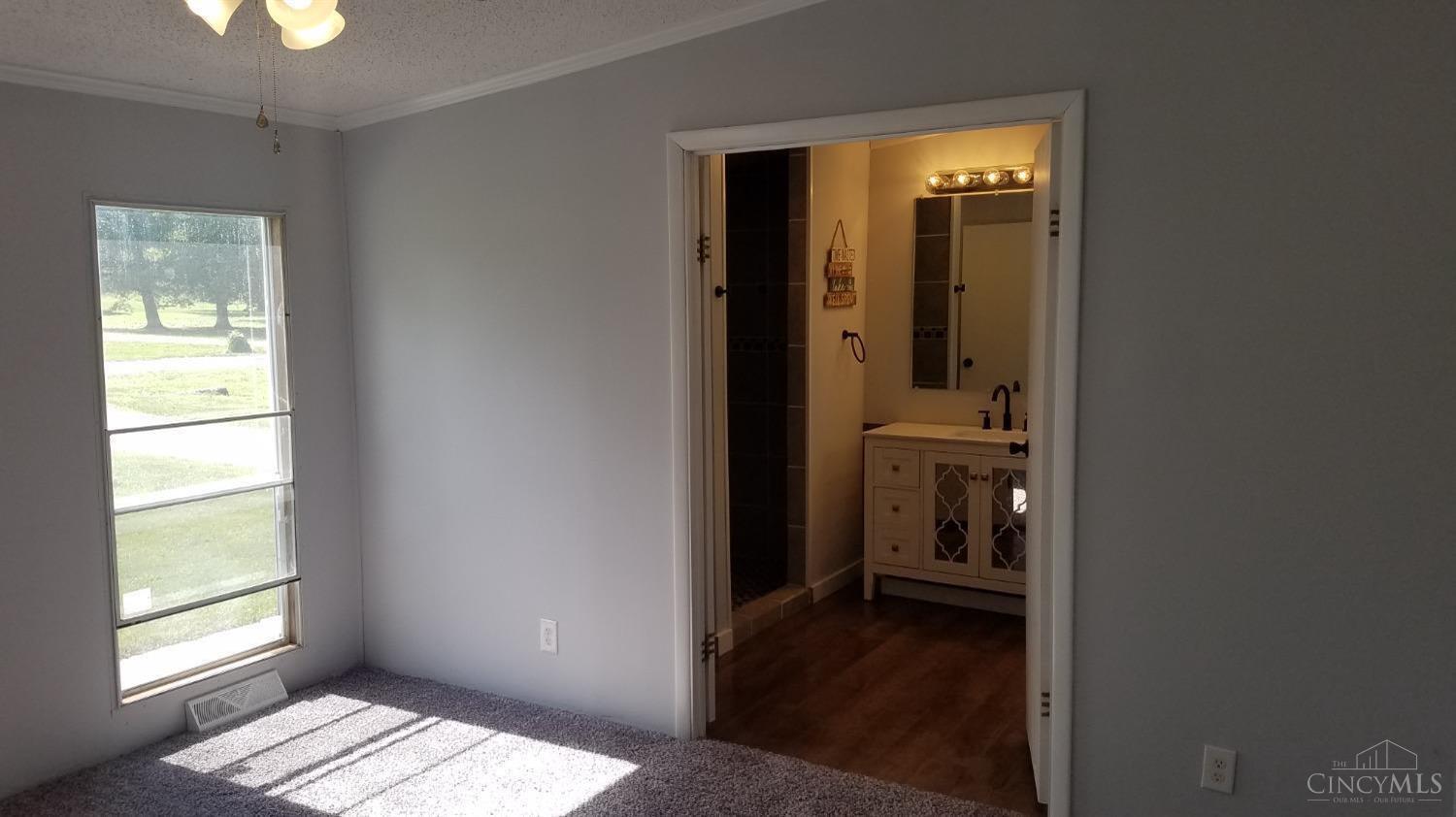 10591 Chestnut Road Hillsboro, OH 45133 - Photo 20 of 37 Gallery Image 20