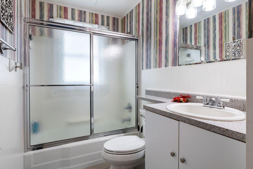 30 Deane Street Ellsworth, ME 04605 - Photo 23 of 59 eQJ9bAGQ