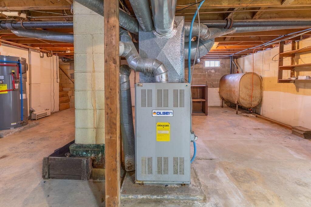 30 Deane Street Ellsworth, ME 04605 - Photo 39 of 59 PeGSofaQ