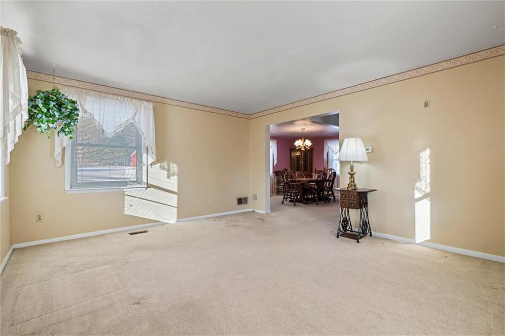 788 Wheatland Road West Middlesex, PA 16159 - Photo 4 of 26