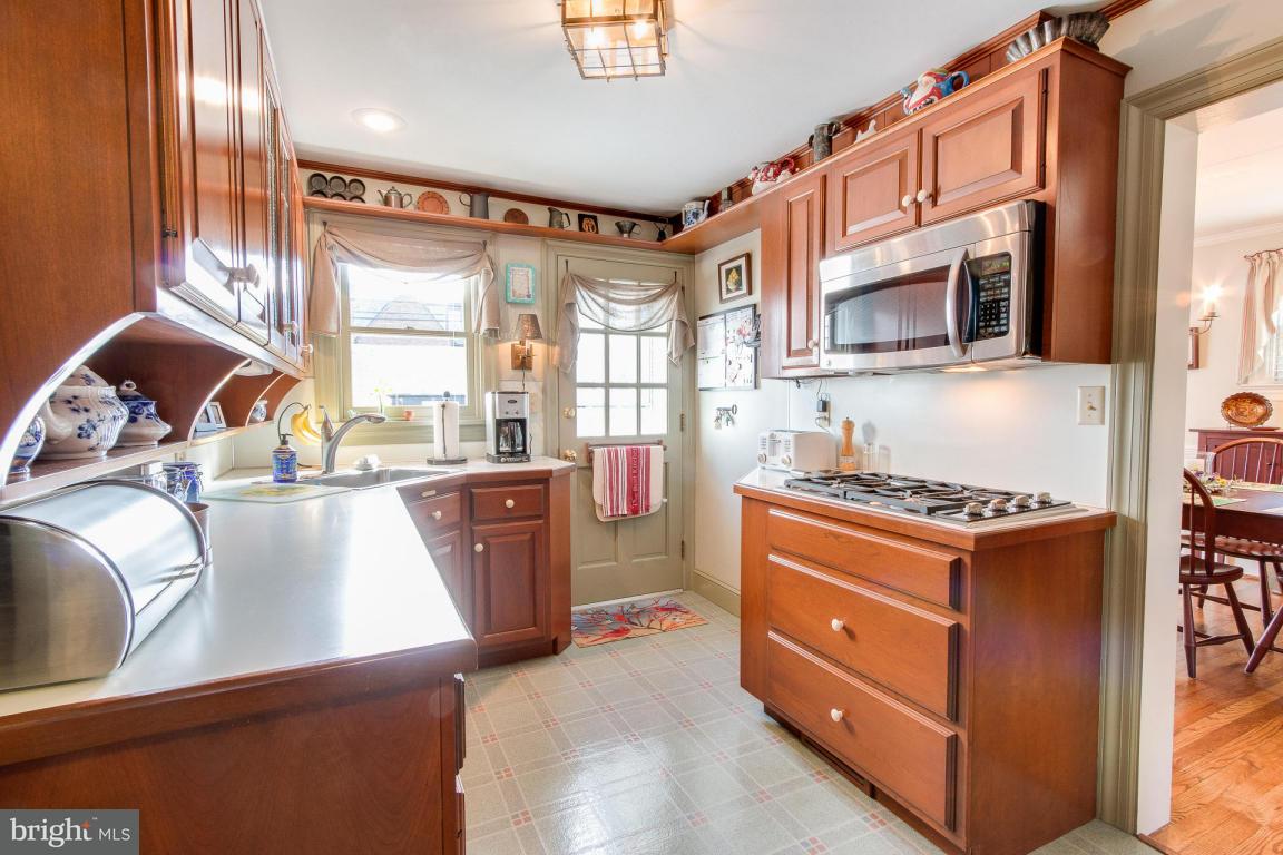 922 Pleasure Road Lancaster, PA 17601 - Photo 13 of 36 Gallery Image 13