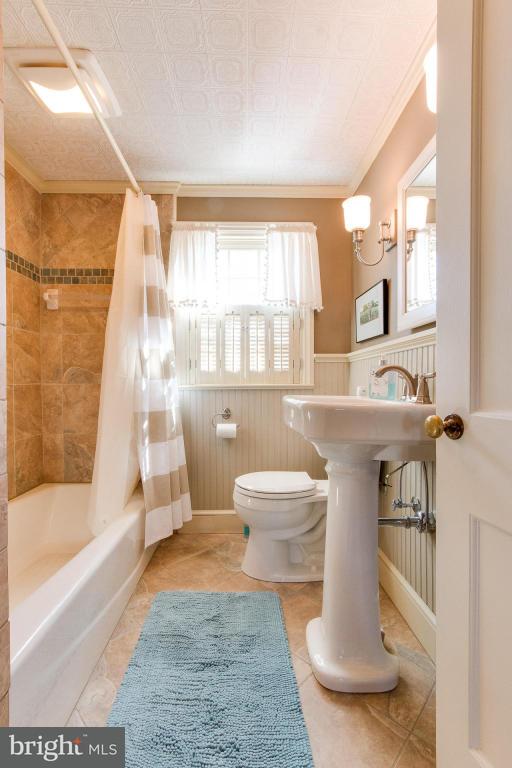 922 Pleasure Road Lancaster, PA 17601 - Photo 18 of 36 Gallery Image 18