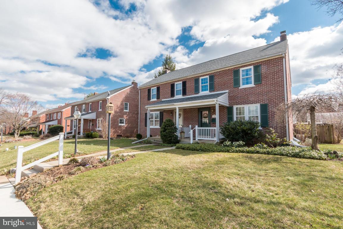 922 Pleasure Road Lancaster, PA 17601 - Photo 2 of 36 Gallery Image 2