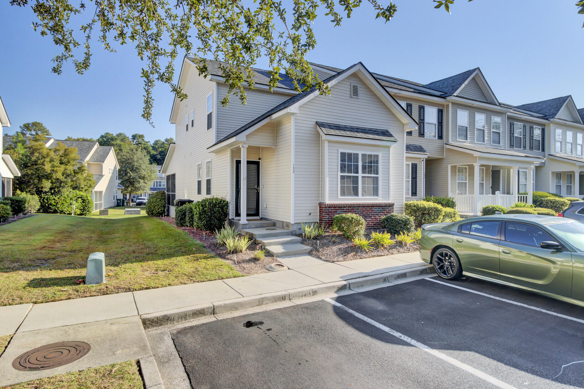 132 Woodward Road Goose Creek, SC 29445 - Photo 4 of 42 04_4_mls