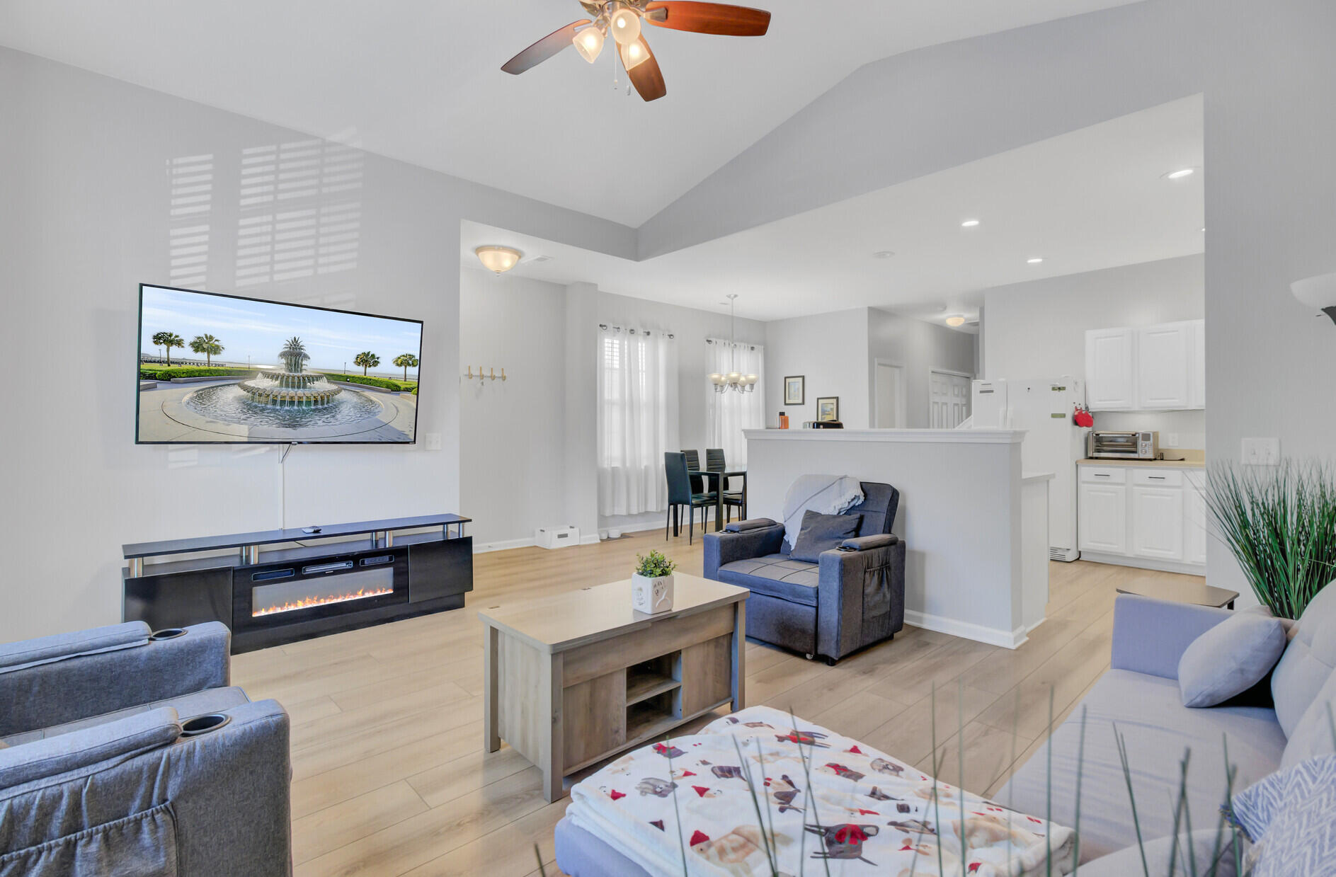 132 Woodward Road Goose Creek, SC 29445 - Photo 9 of 42 09_9_mls