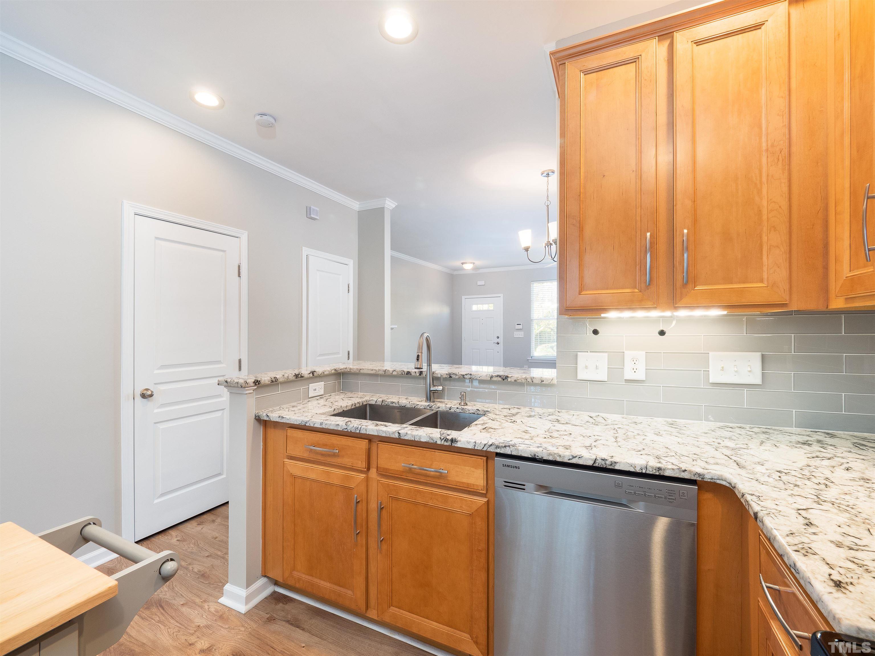 4853 Sir Duncan Way Raleigh, NC 27612 - Photo 9 of 24 Gallery Image 9