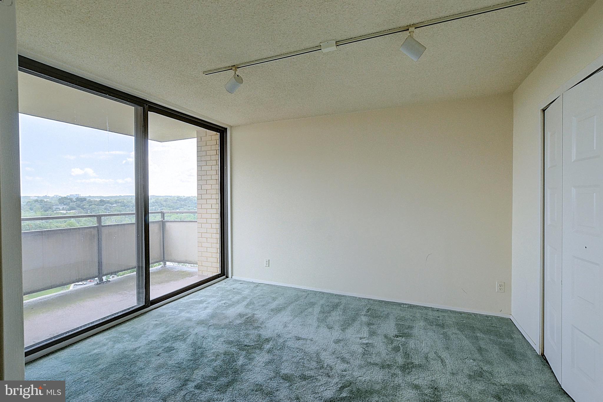 5225 Pooks Hill Road, Unit 1421S Bethesda, MD 20814 - Photo 5 of 23