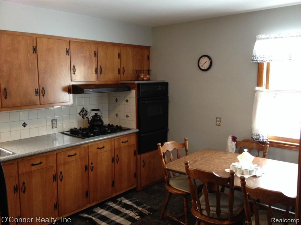 3590 Rabidue Road North Street, MI 48049 - Photo 9 of 14 3590 Rabidue Road - kitchen.jpg