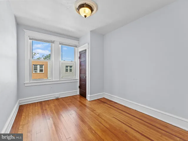 $2,500 | 117 Dill Avenue, Collingswood, NJ 08108