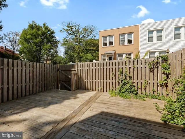 $2,500 | 117 Dill Avenue, Collingswood, NJ 08108