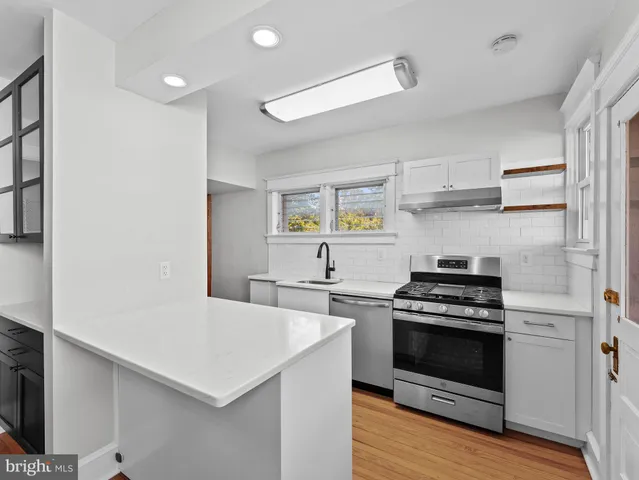 $2,500 | 117 Dill Avenue, Collingswood, NJ 08108