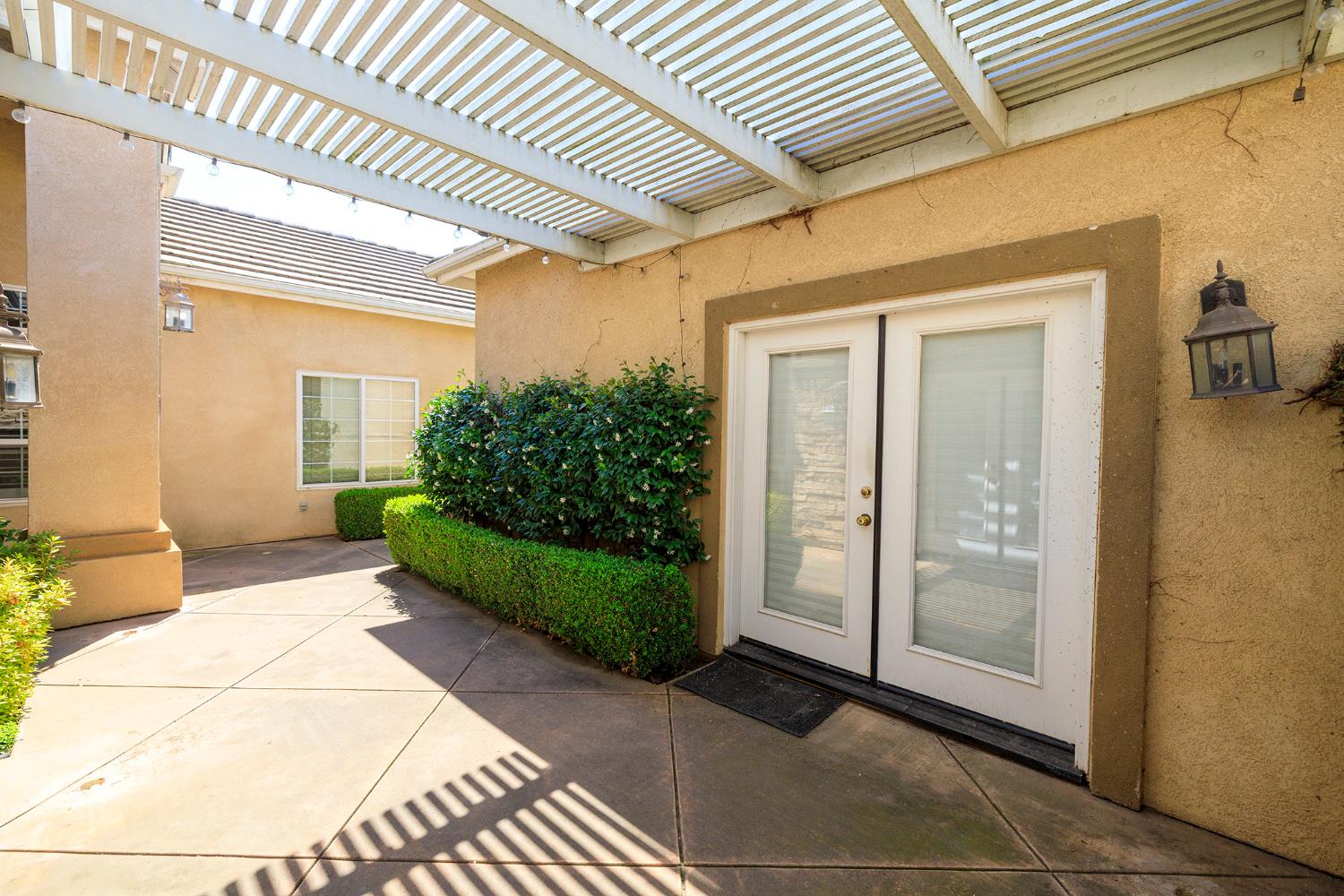 4621 Vía Fiori Modesto, CA 95357 - Photo 18 of 28