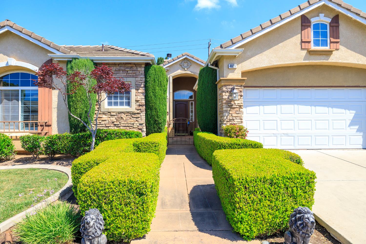4621 Vía Fiori Modesto, CA 95357 - Photo 2 of 28