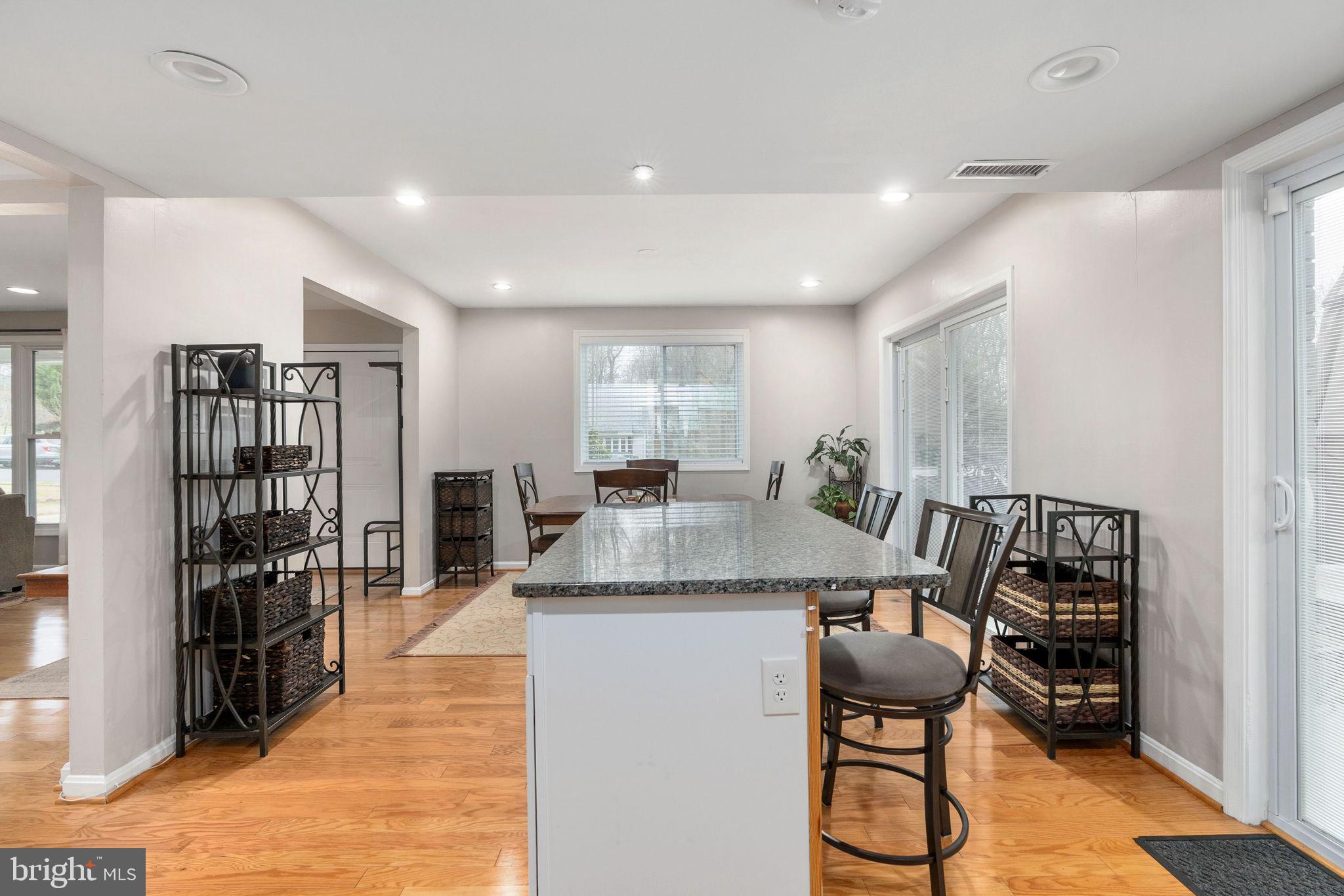 8434 Thames Street Springfield, VA 22151 - Photo 20 of 66