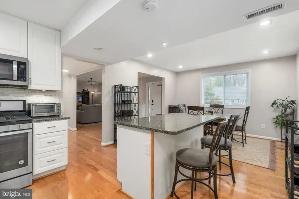 $850,000 | 8434 Thames Street, Springfield, VA 22151