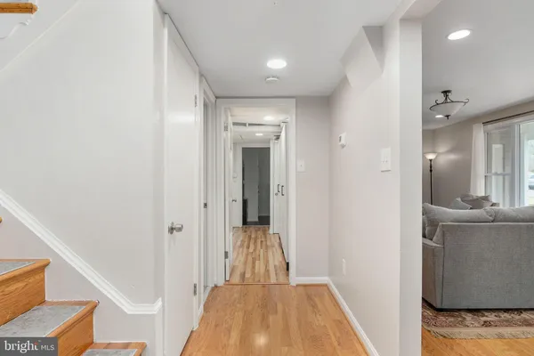 $850,000 | 8434 Thames Street, Springfield, VA 22151