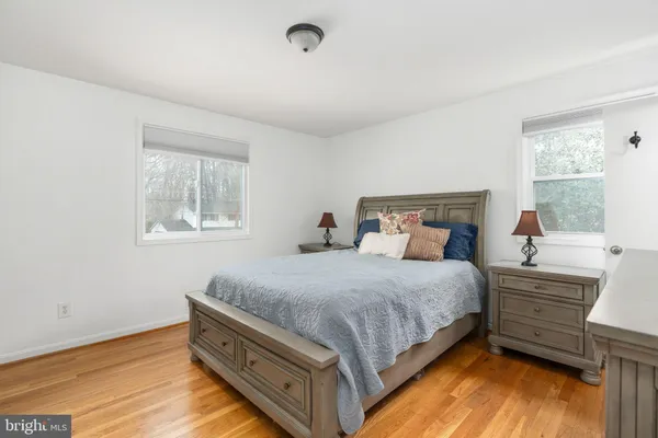 $850,000 | 8434 Thames Street, Springfield, VA 22151