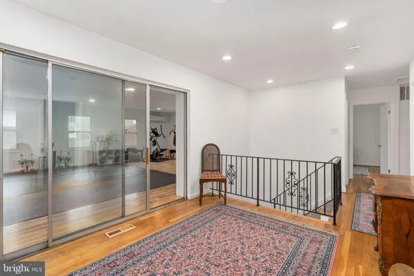 $850,000 | 8434 Thames Street, Springfield, VA 22151