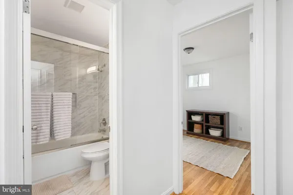 $850,000 | 8434 Thames Street, Springfield, VA 22151