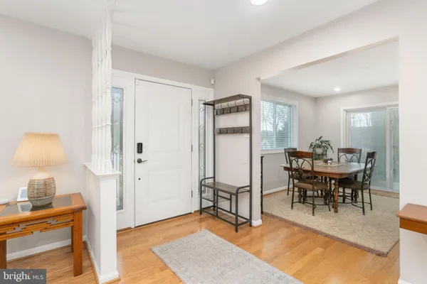 $850,000 | 8434 Thames Street, Springfield, VA 22151