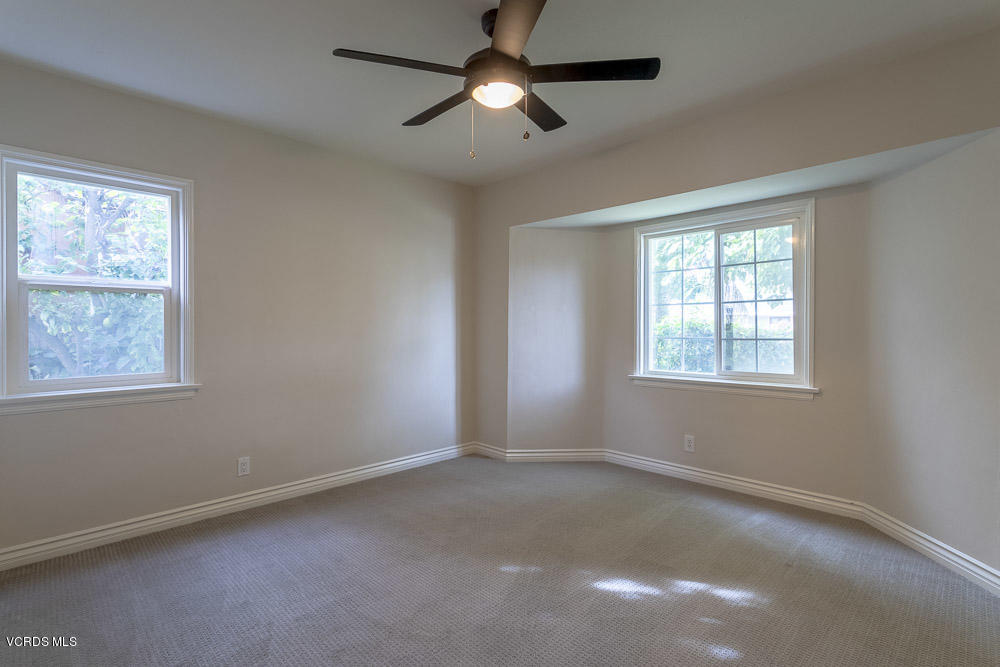 6826 Rhea Avenue Reseda, CA 91335 - Photo 12 of 22 Rhea_Low-12