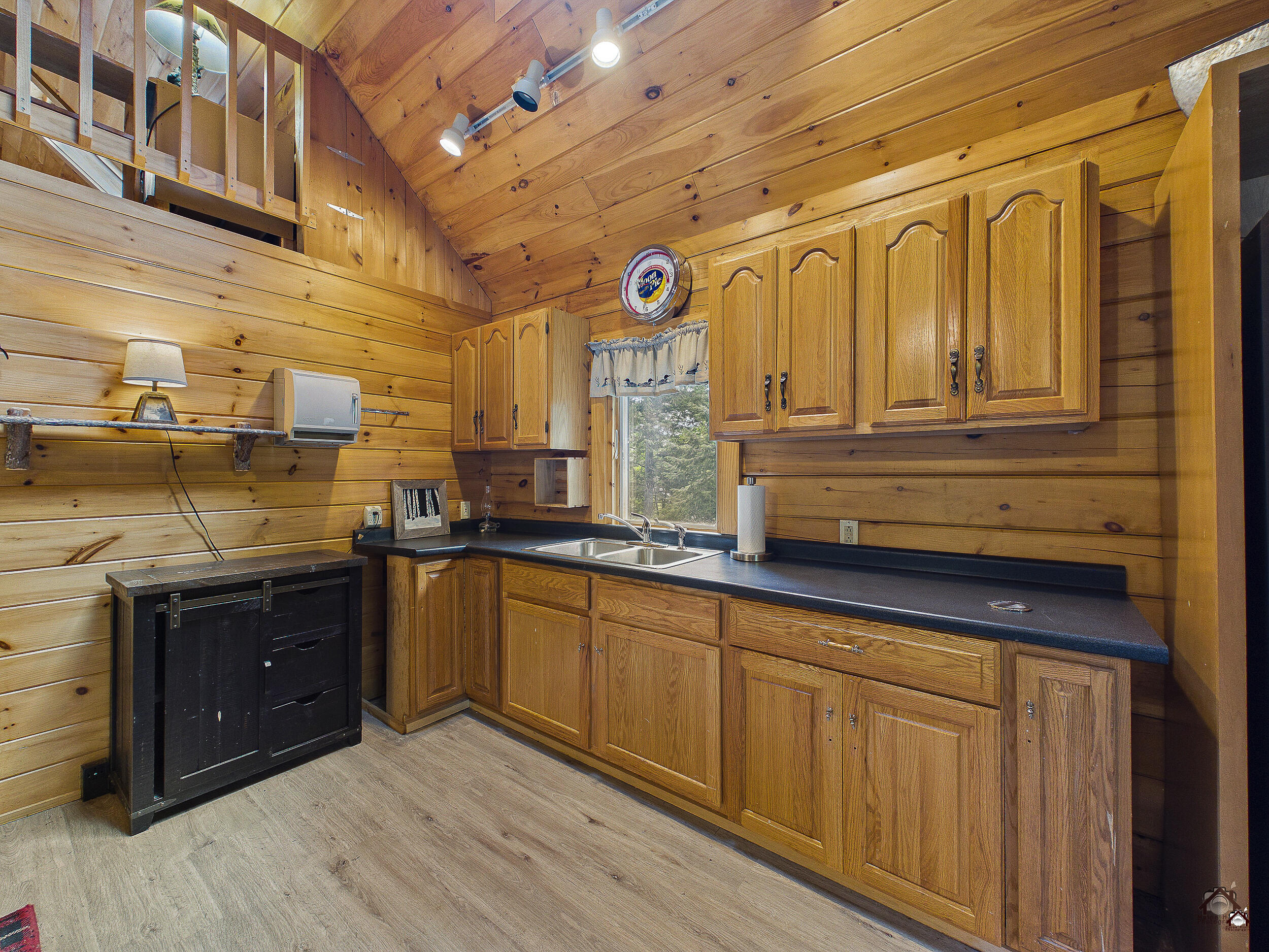 15 North Ridge Road Beaver Cove, ME 04441 - Photo 21 of 46 170-lp-120