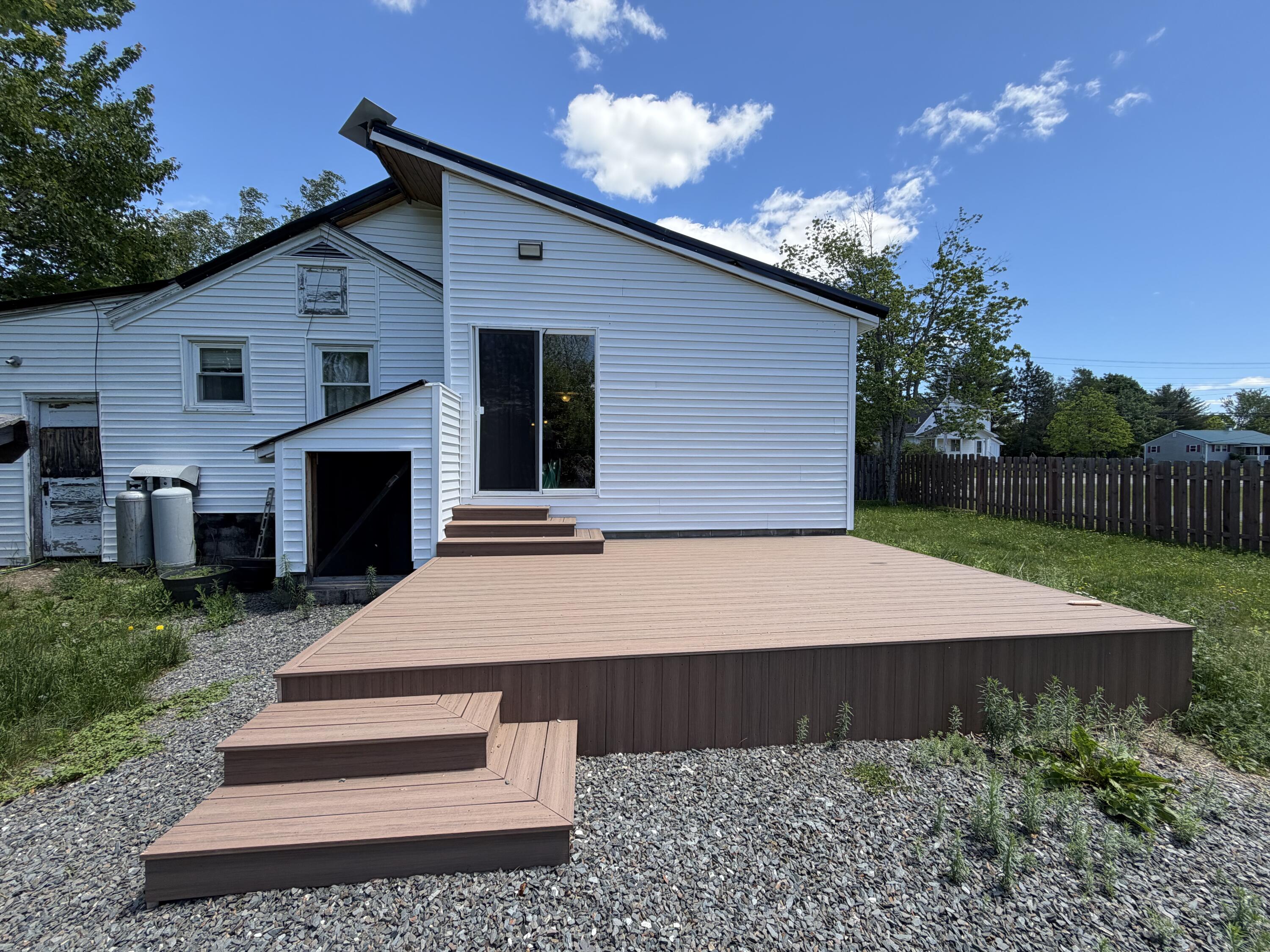 336 Bates Street Millinocket, ME 04462 - Photo 4 of 23 020C23AF-74AB-4958-9523-6869F13C81BF