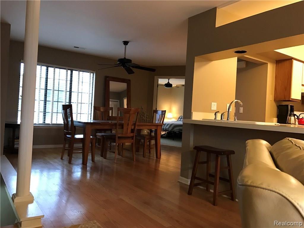 1556 Meadowside Drive Rochester Hills, MI 48307 - Photo 8 of 19
