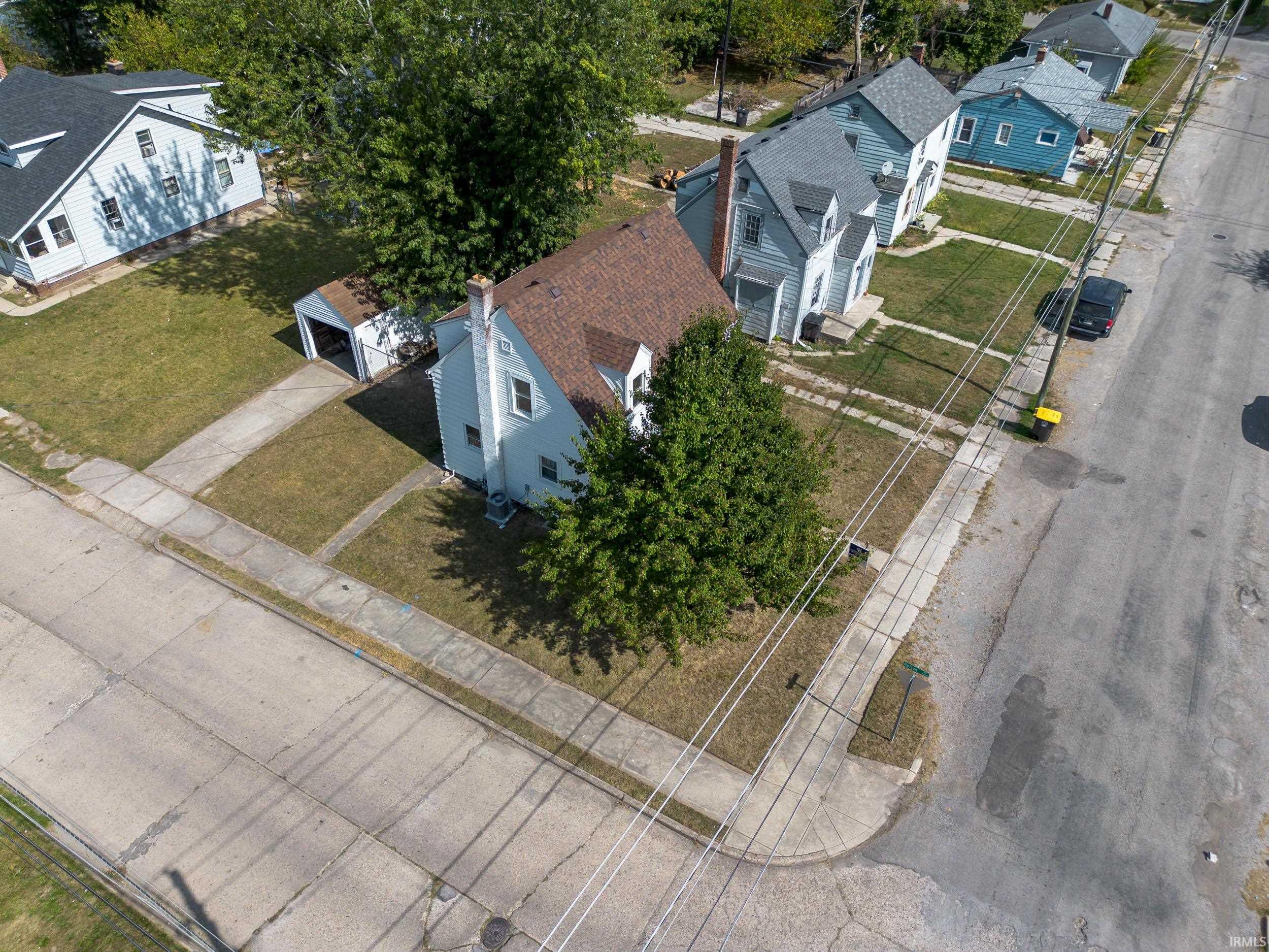 1415 Baxter Street Fort Wayne, IN 46806 - Photo 12 of 16