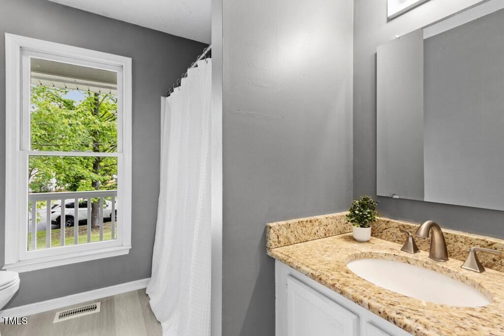 2402 Cynthia Drive Durham, NC 27704 - Photo 12 of 27 013-481297-IMG_7399