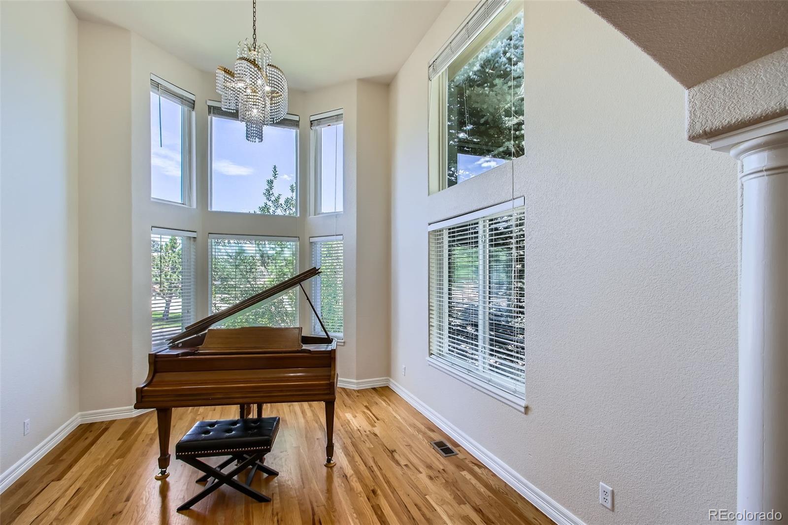 7482 Routt Lane Arvada, CO 80005 - Photo 5 of 28