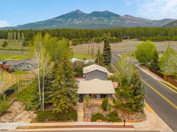 $865,000 | 3500 West Mountain Drive, Flagstaff, AZ 86001