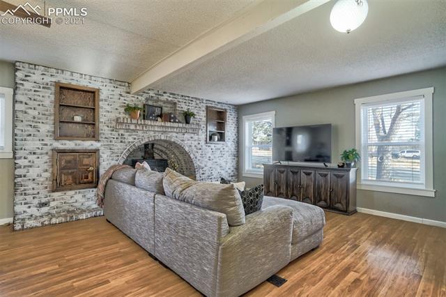 1032 Alexander Road Colorado Springs, CO 80909 - Photo 9 of 50