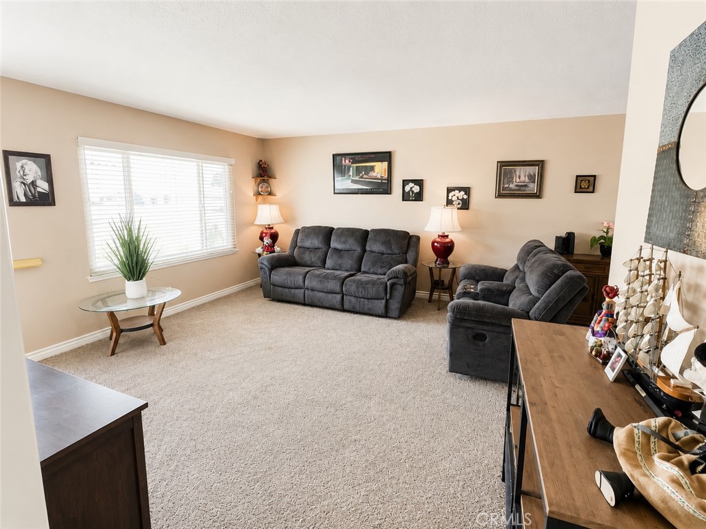 11934 Peach Tree Road Yucaipa, CA 92399 - Photo 5 of 35