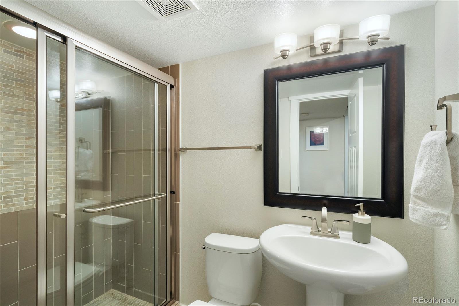 424 North Locust Street Denver, CO 80220 - Photo 28 of 31